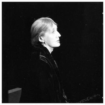 Photo of Virginia Woolf