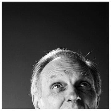 Photo of Alan Alda