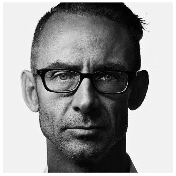 Photo of Chuck Palahniuk