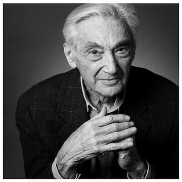 Photo of Howard Zinn