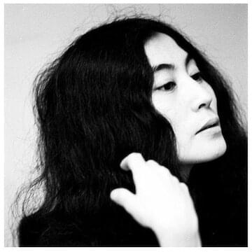 Photo of Yoko Ono