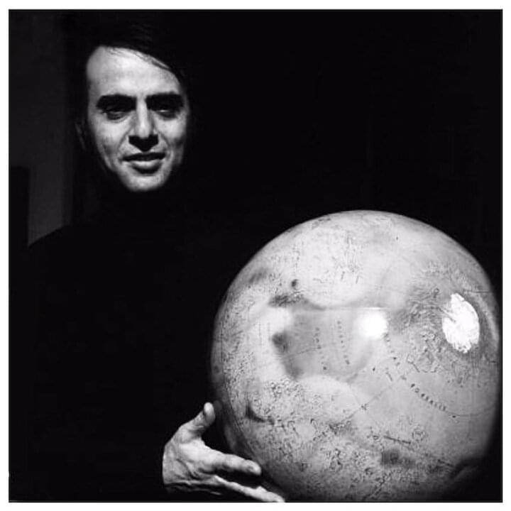 Photo of Carl Sagan